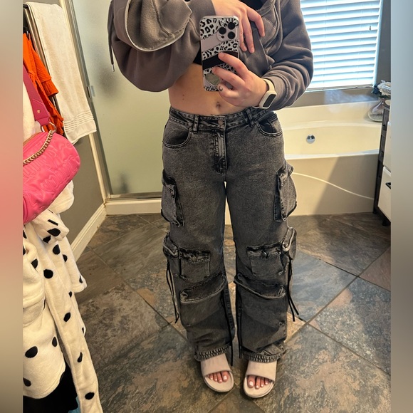 Acid washed, boutique bought jeans. Never worn! - Picture 3 of 5